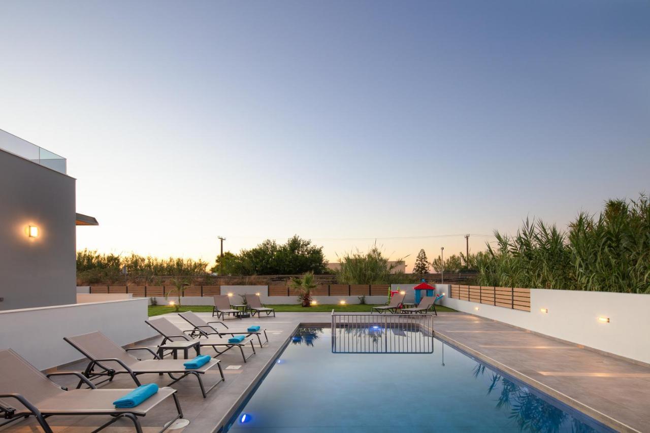 Sunnyside Villas, Ideal For Vibrant Stays,By Thinkvilla Pigianos Kampos  ภายนอก รูปภาพ