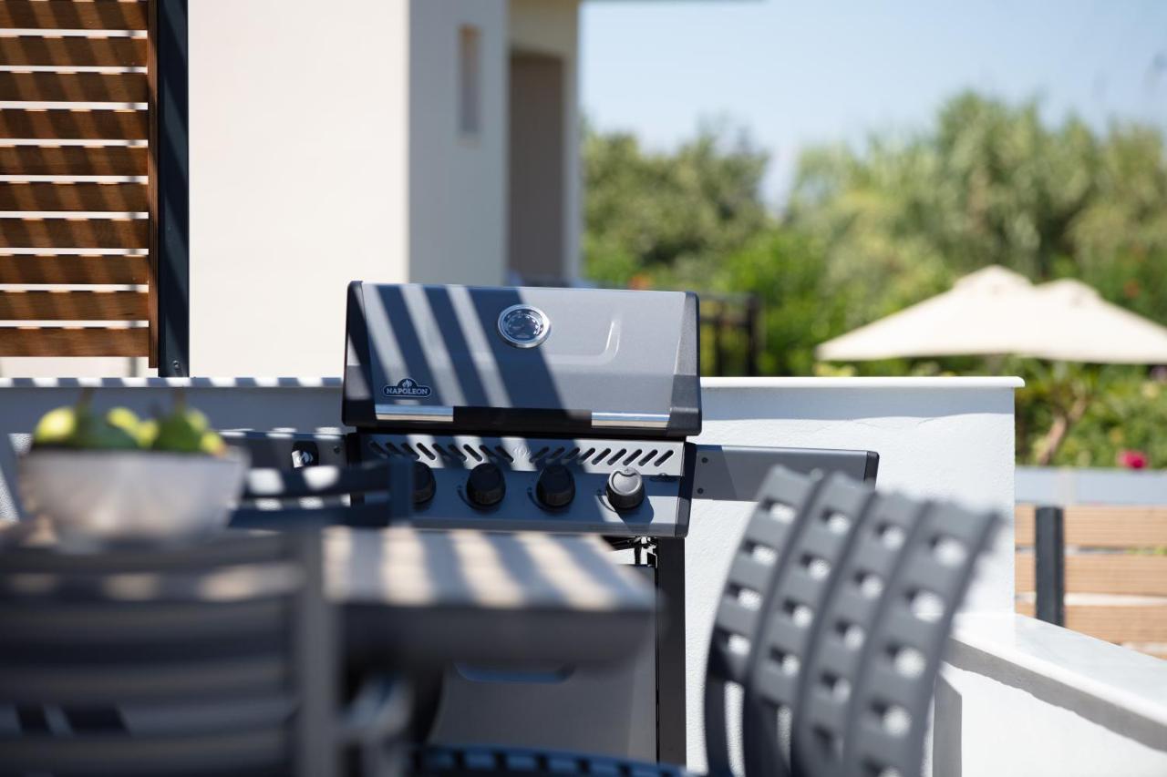 Sunnyside Villas, Ideal For Vibrant Stays,By Thinkvilla Pigianos Kampos  ภายนอก รูปภาพ