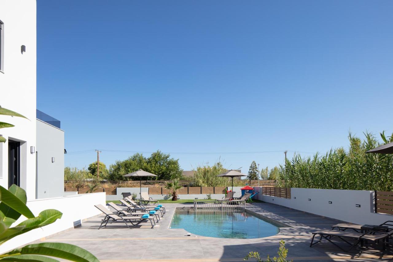 Sunnyside Villas, Ideal For Vibrant Stays,By Thinkvilla Pigianos Kampos  ภายนอก รูปภาพ