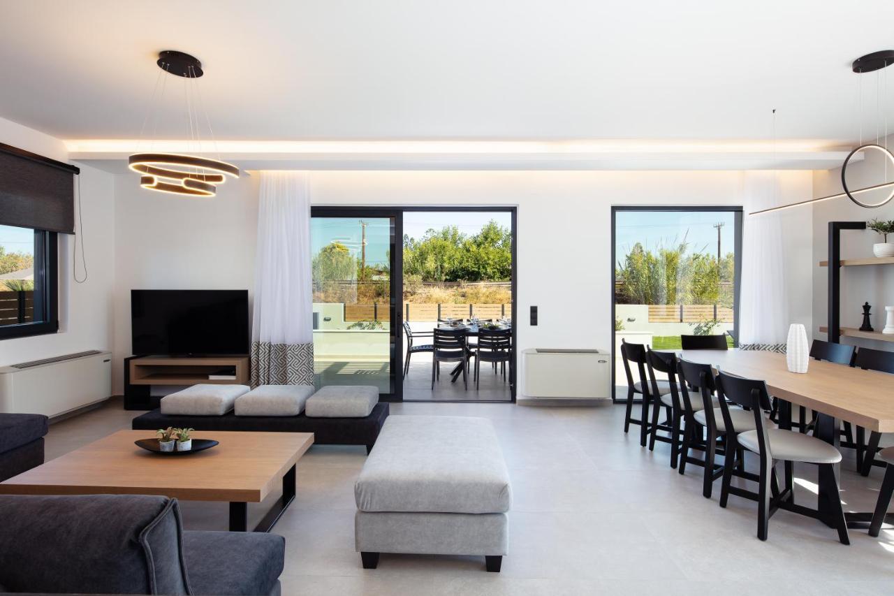 Sunnyside Villas, Ideal For Vibrant Stays,By Thinkvilla Pigianos Kampos  ภายนอก รูปภาพ